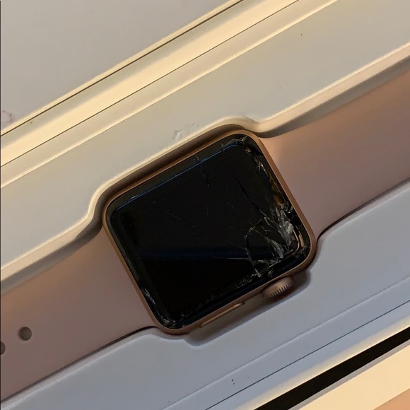 the screen is cracked and it is popping out - Picture 3 of 3